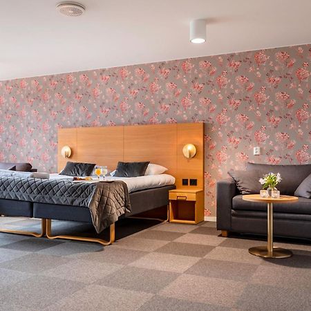 Milepelen Hotel & Vertshus Sand Kültér fotó