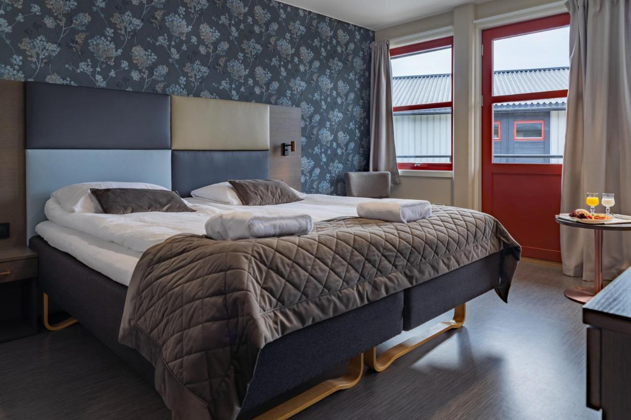 Milepelen Hotel & Vertshus Sand Kültér fotó